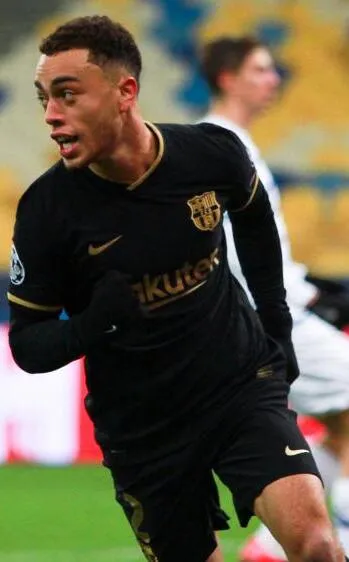 Sergiño Dest