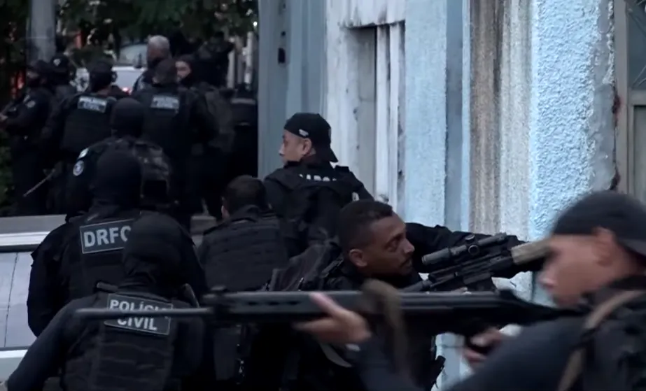 Operação Contenção
