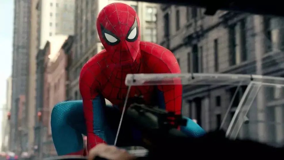 Homem-Aranha: Um Novo Dia explode na web: trailer bate recorde mundial e fãs enlouquecem com Hulk Cinza e teias orgânicas