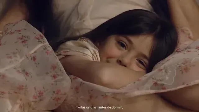 Sabrina Sato 'paga a língua' e organiza chá revelação intimista em casa